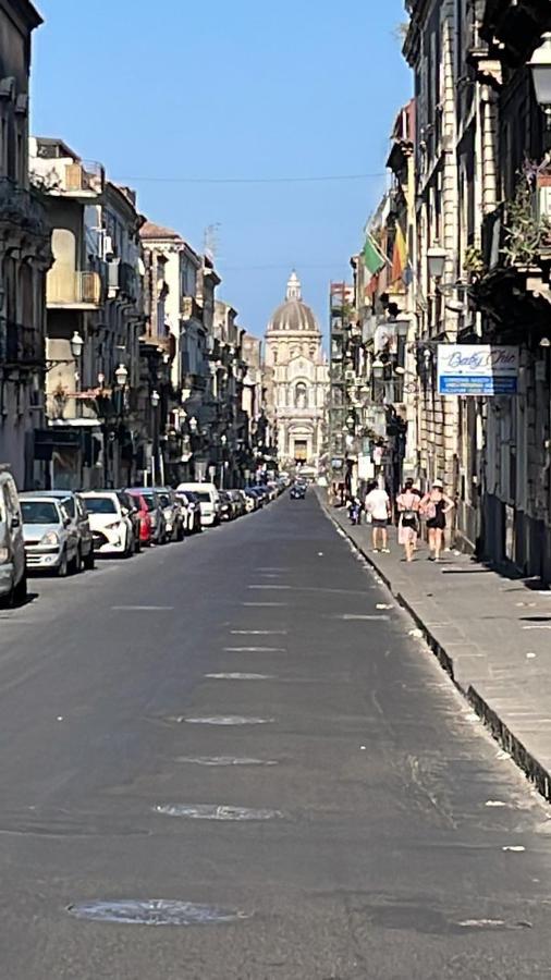 Garibaldi home Catania Bagian luar foto